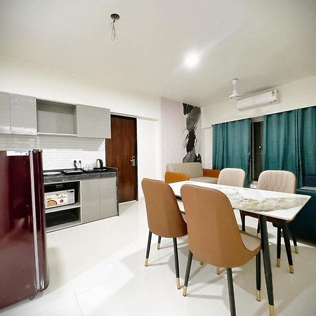 The Orion - Premium Apartments Мумбай Екстериор снимка