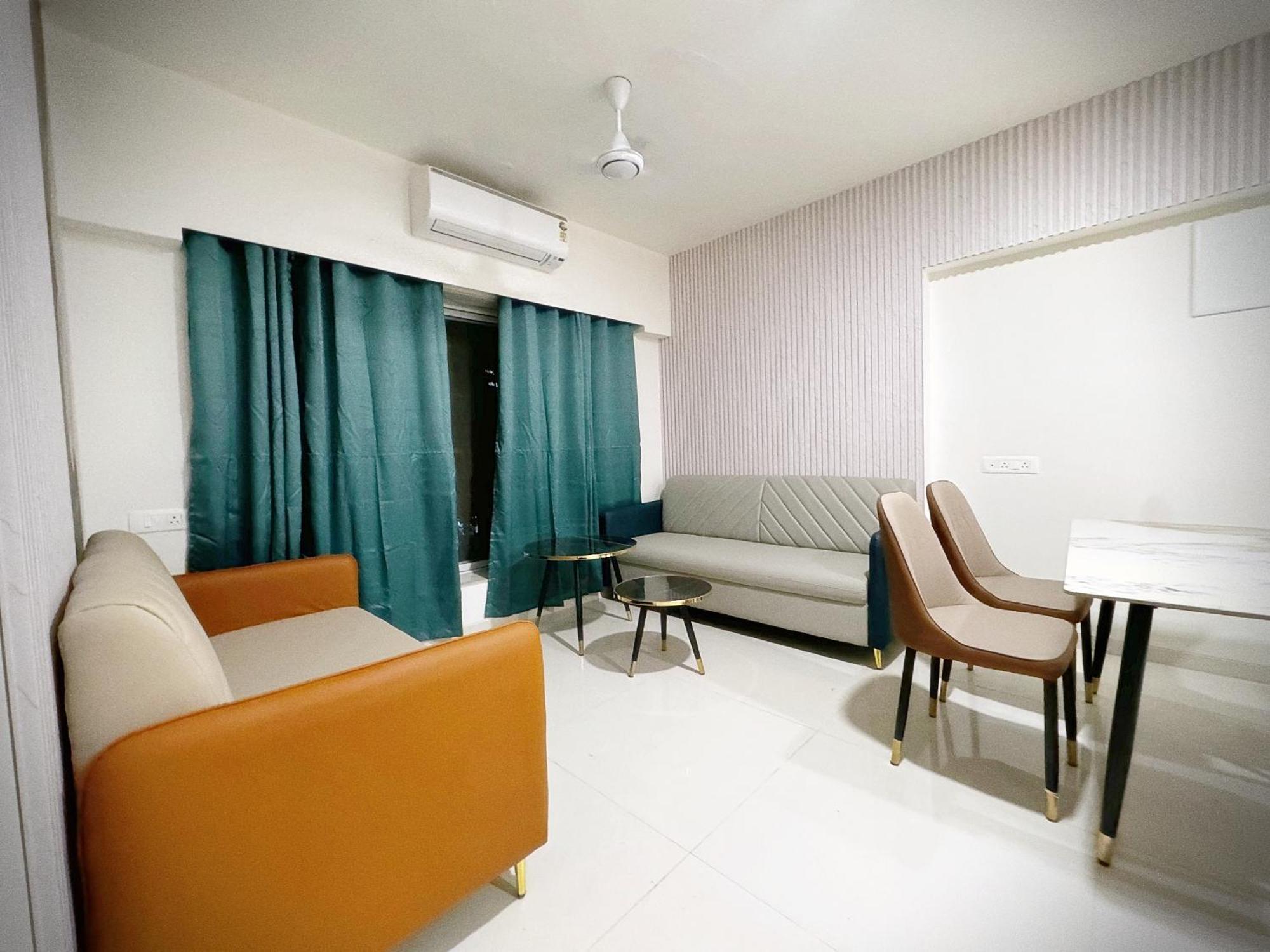The Orion - Premium Apartments Мумбай Екстериор снимка